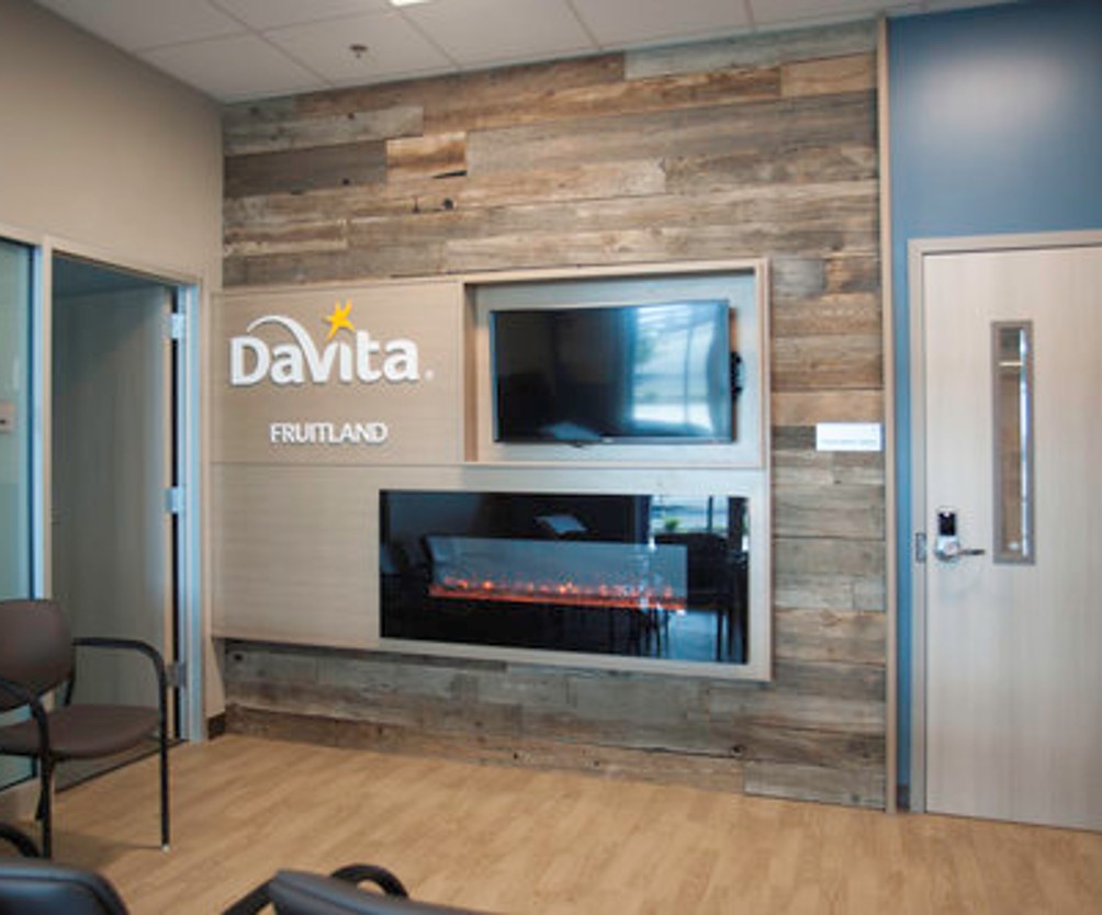 DaVita Display Technology